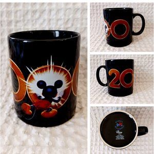 DISNEY STORE 2000 Mickey Mouse Large BLACK 16oz Coffee Mug Y2k